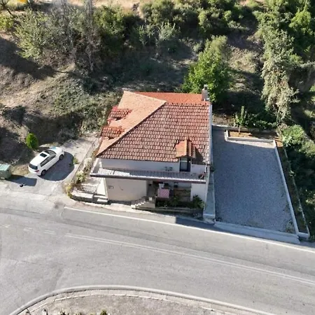 Pety's House Апартамент